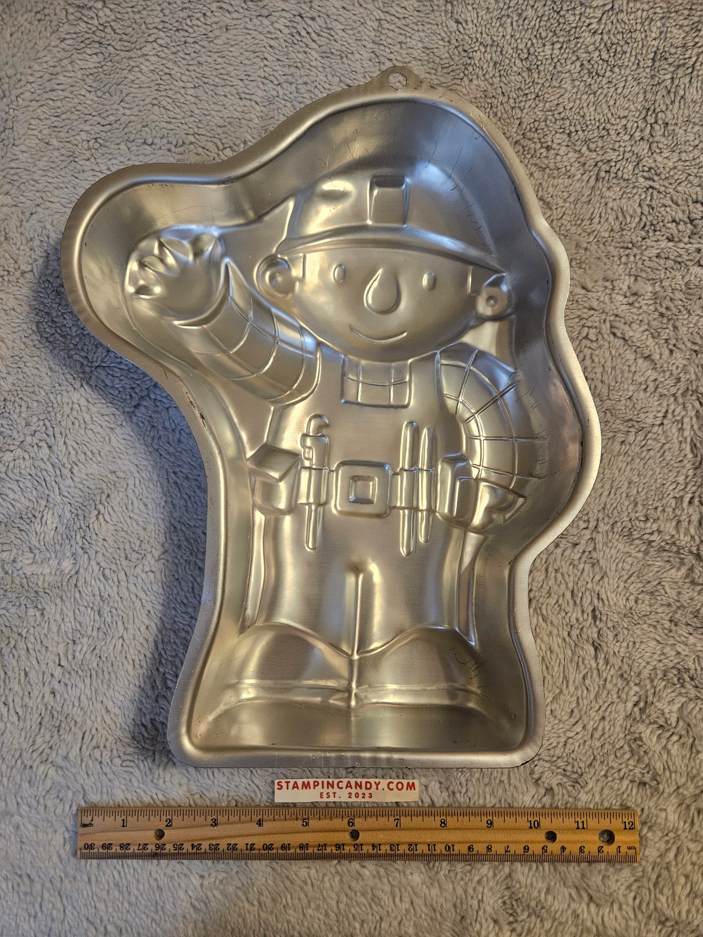 Wilton 2002 - Bob The Builder Cake Pan