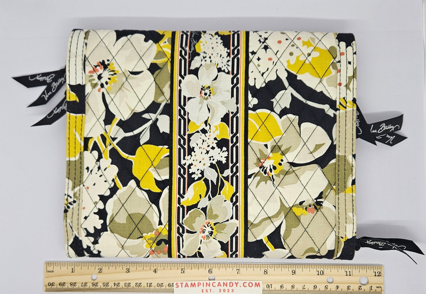 Vera Bradley Dogwood Floral Pattern Makeup Bag / Purse