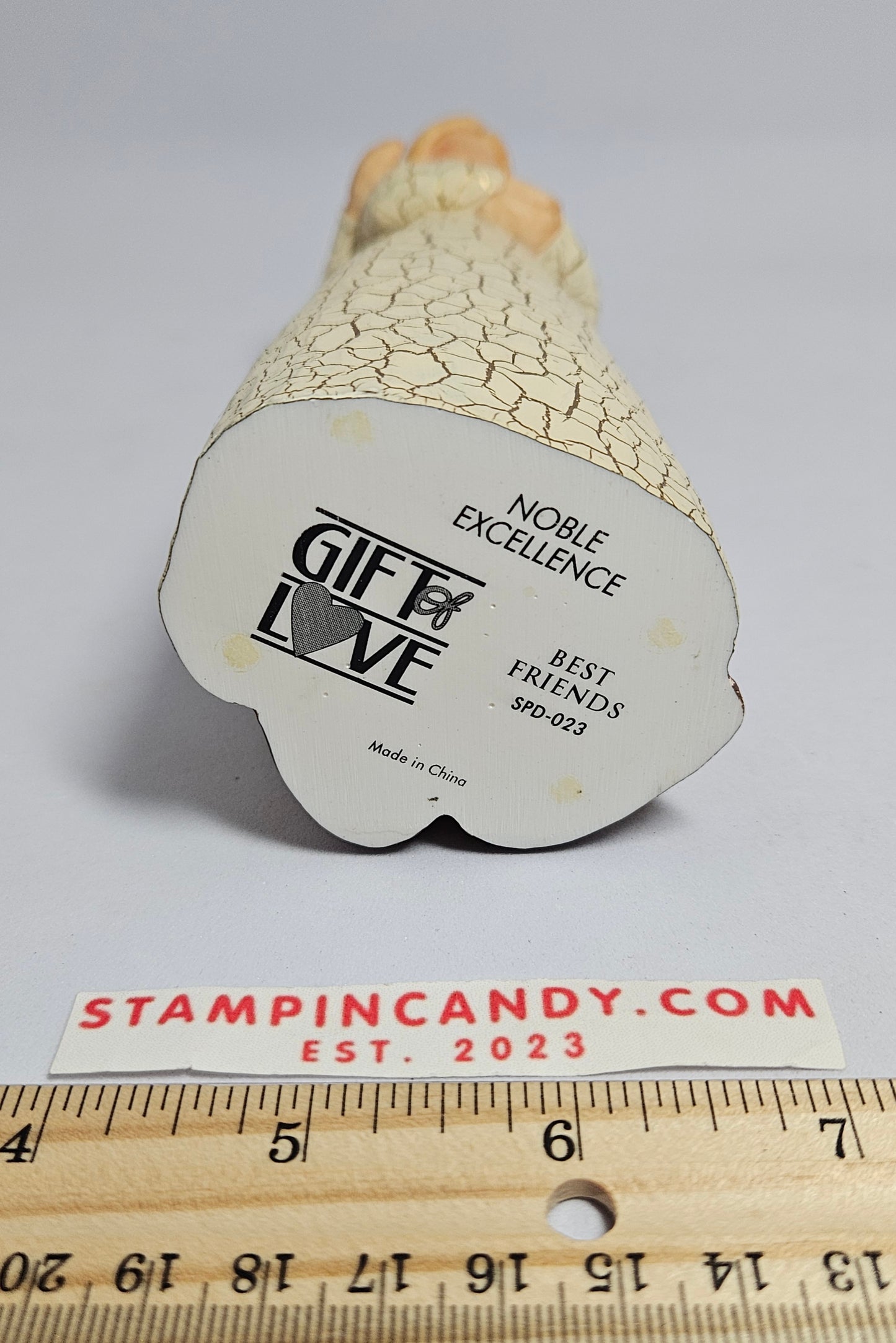 Willow Tree Style - Gift of Love - Noble Excellence - Best Friends SPD-023 Figurine