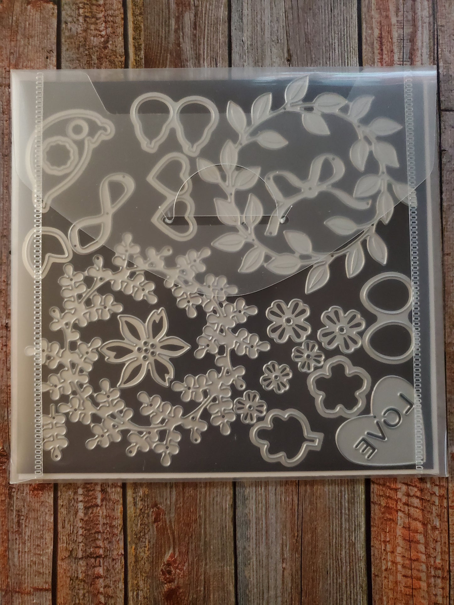 Stampin' UP! "Arrange A Wreath" Stamp Set with "Wreath Builder" Dies