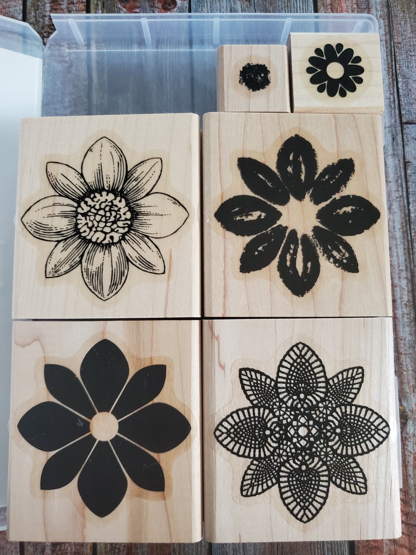 Stampin' UP! "Petal Potpourri" Stamp Set (Wood Block)