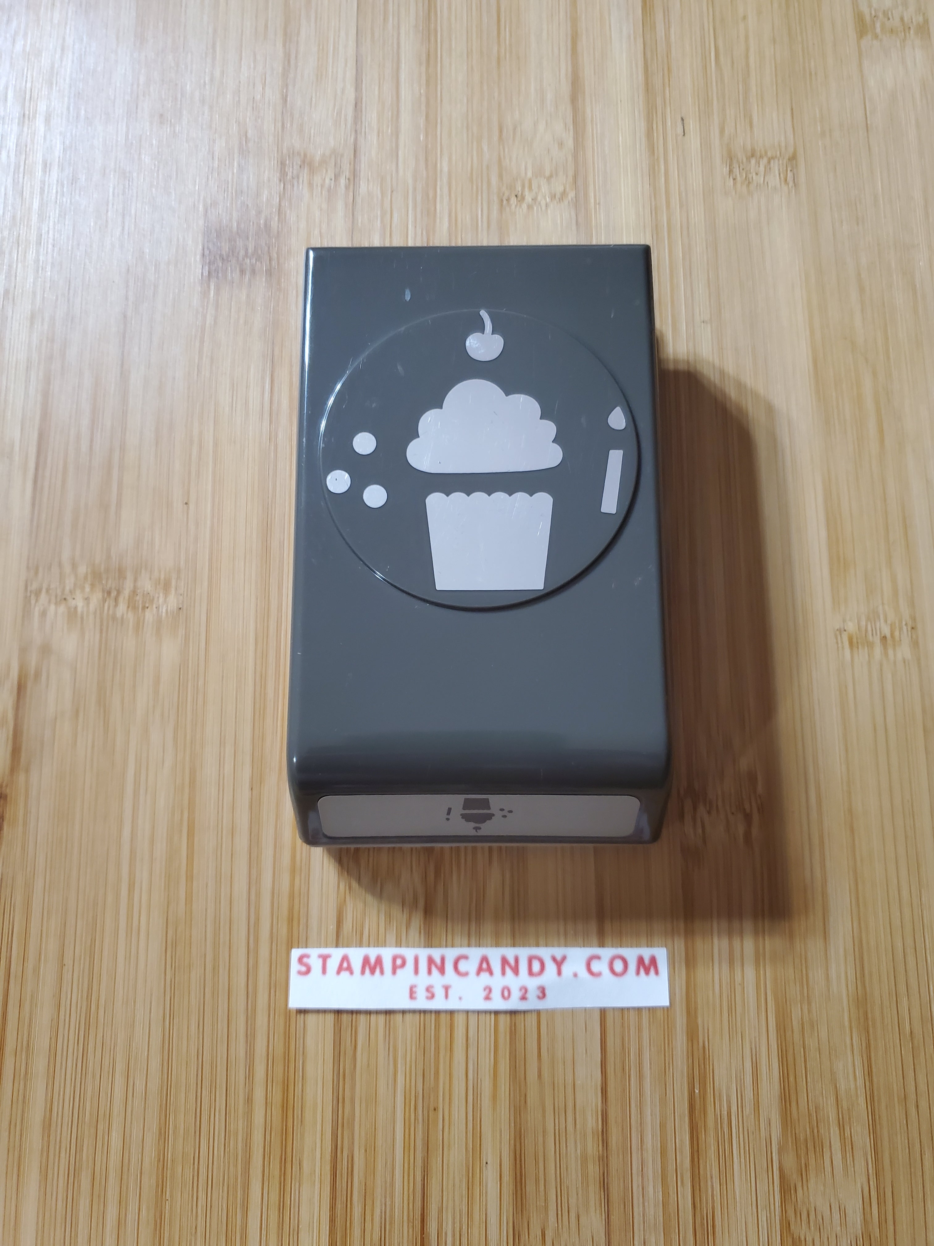 Stampin Up Ric Rac Punch Stampin' UP!