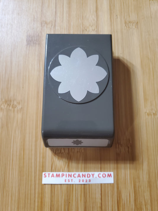 Stampin Up - "Flower Medallion" Punch