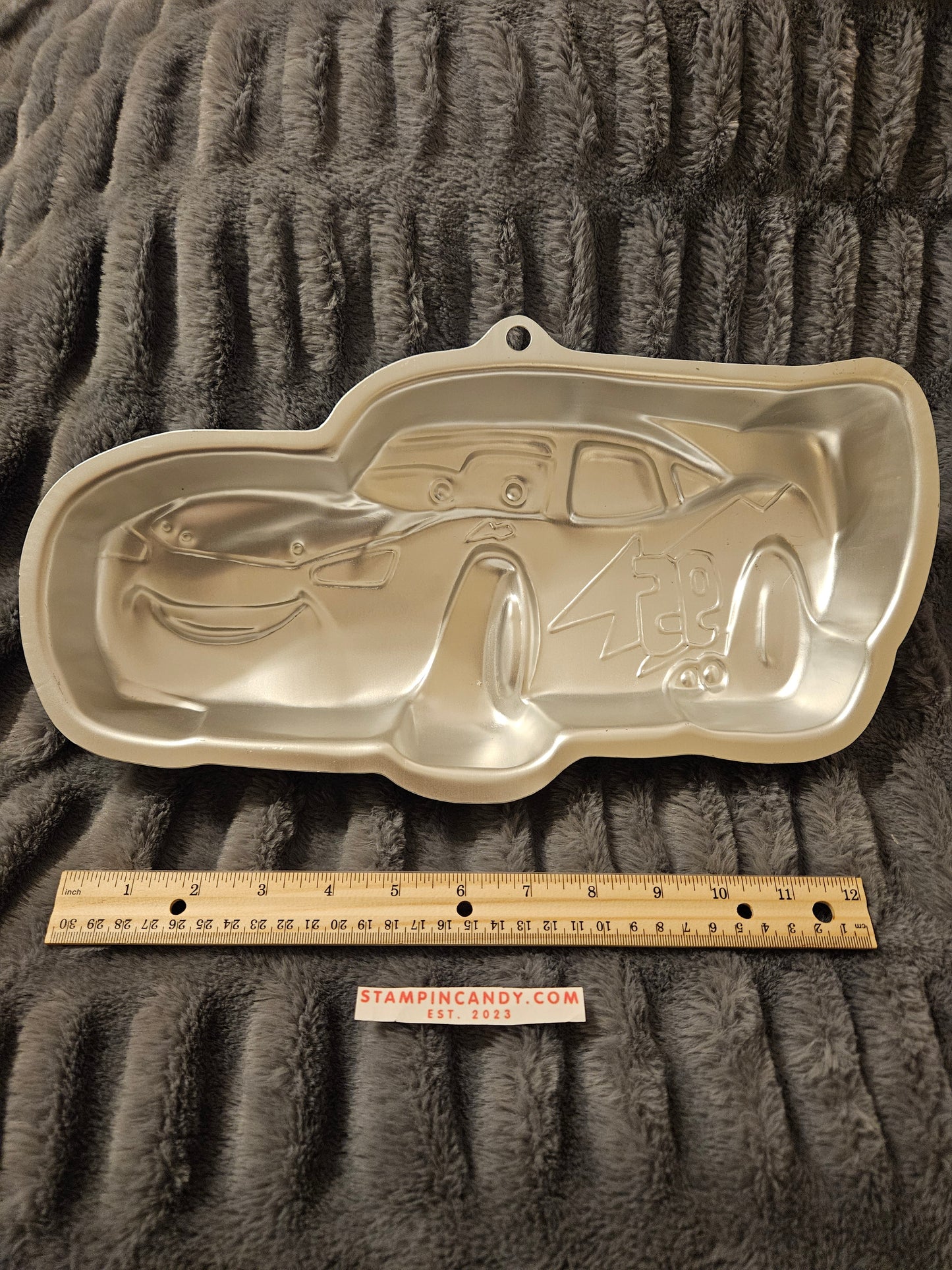 Wilton / Disney - Cars Lightning McQueen Cake Pan