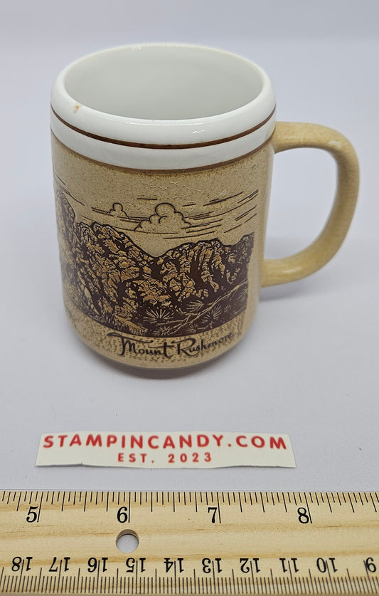 Mount Rushmore Mug - 1970 Iconic Relief