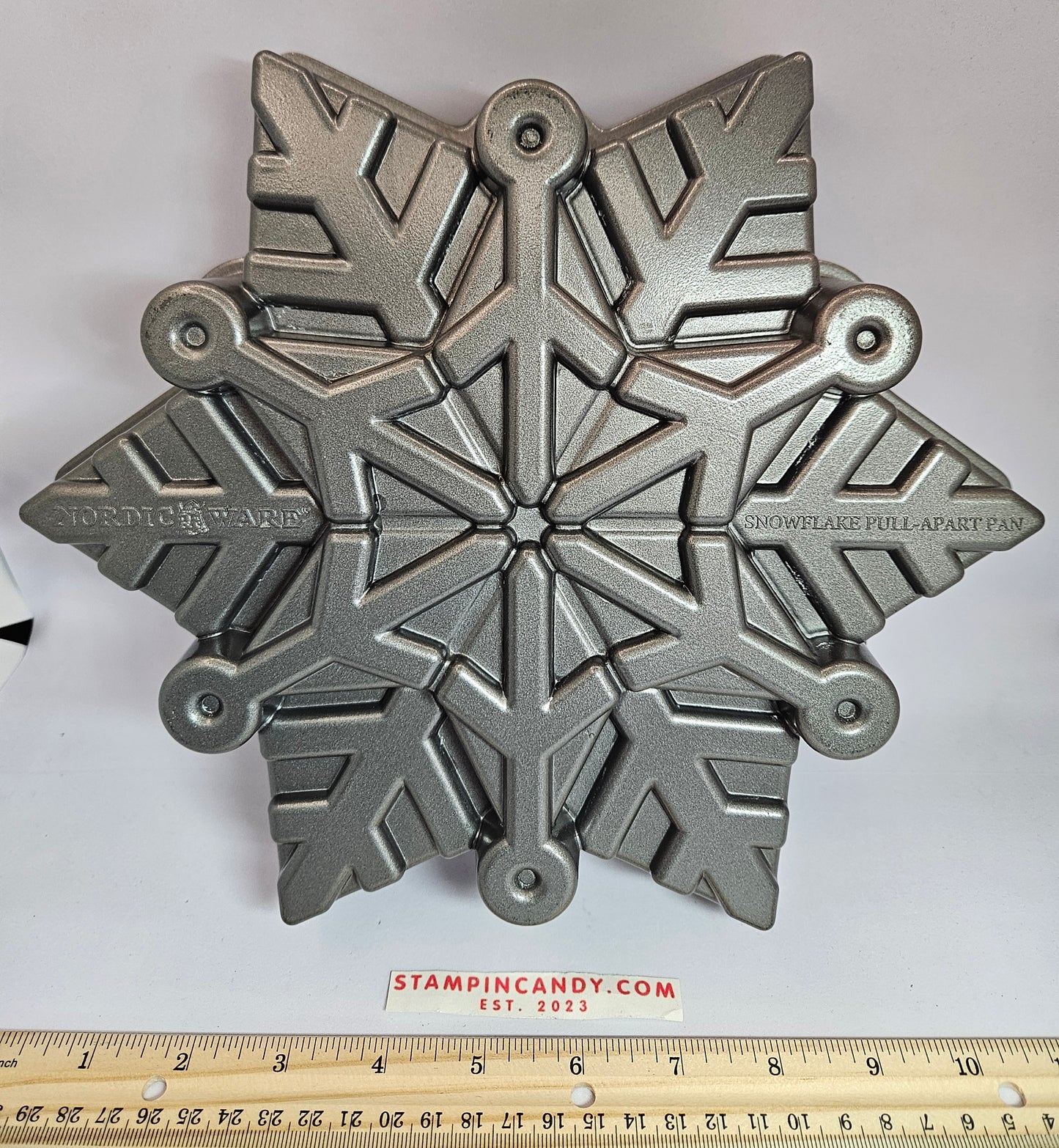 Nordic Ware - Snowflake Cake Pan