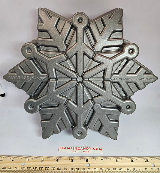 Nordic Ware - Snowflake Cake Pan