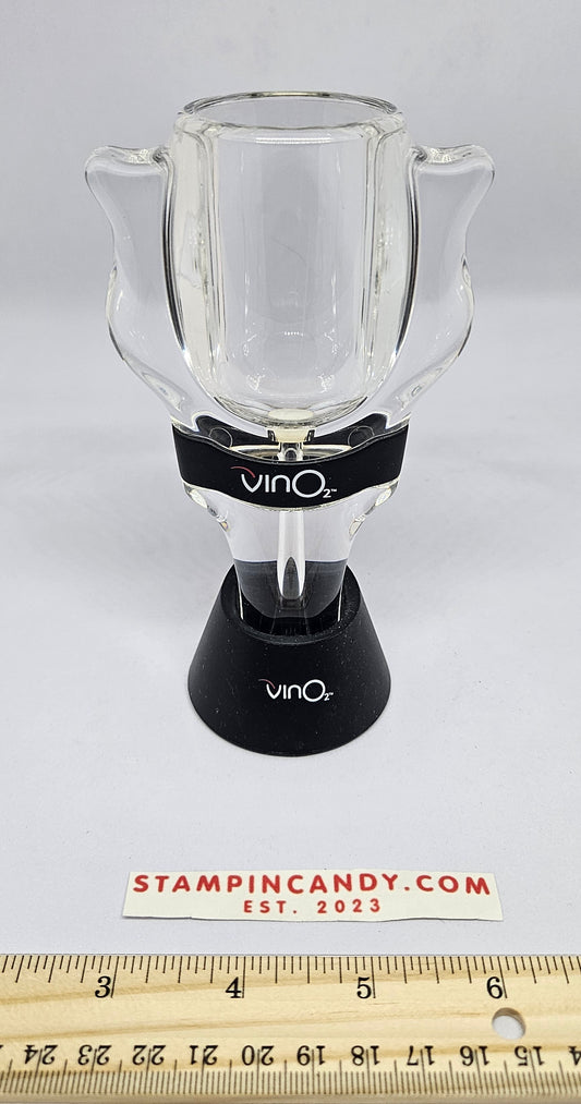 VinO2 Wine Aerator