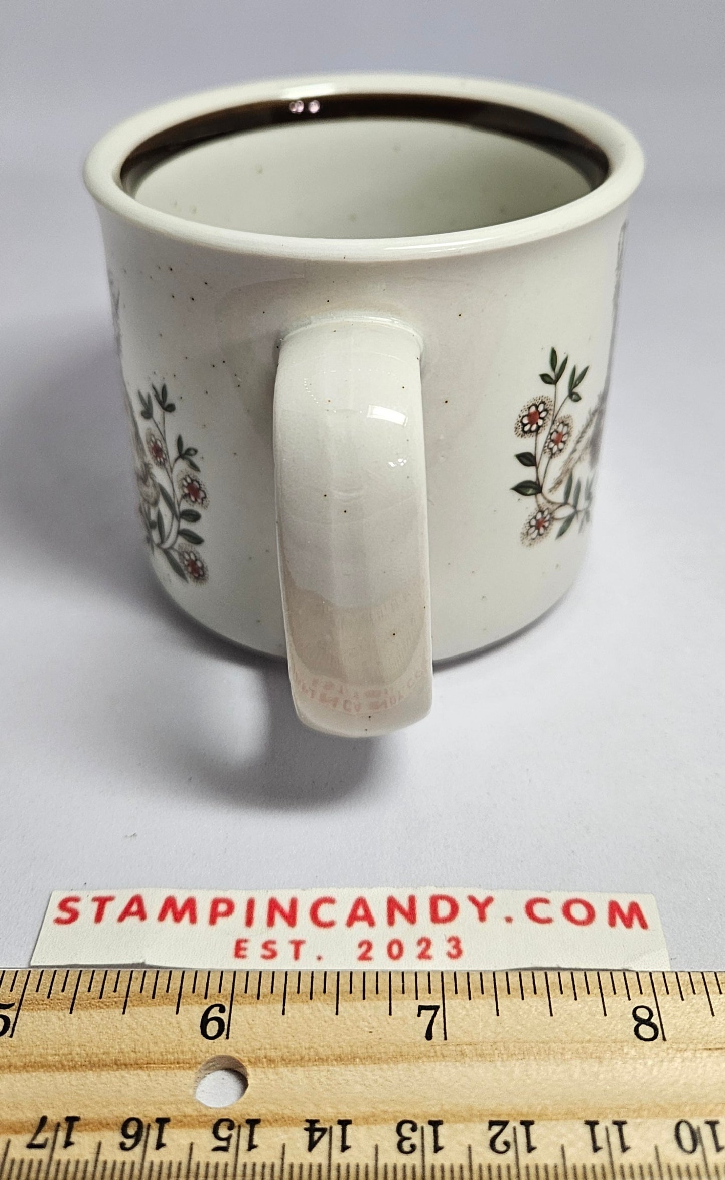 2 Kittens Snuggling in Flowers Mug