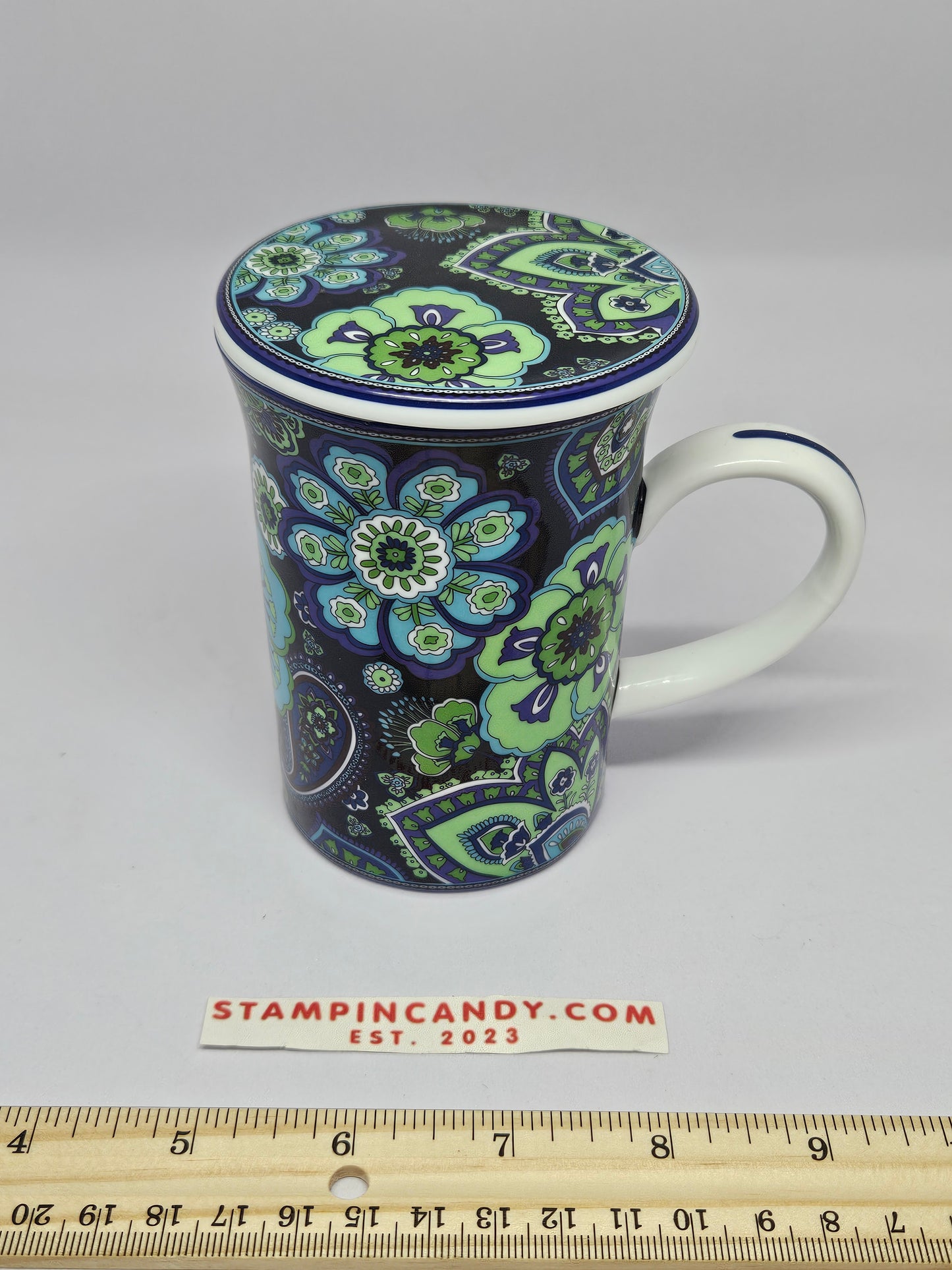 Vera Bradley Lidded Tea Mug