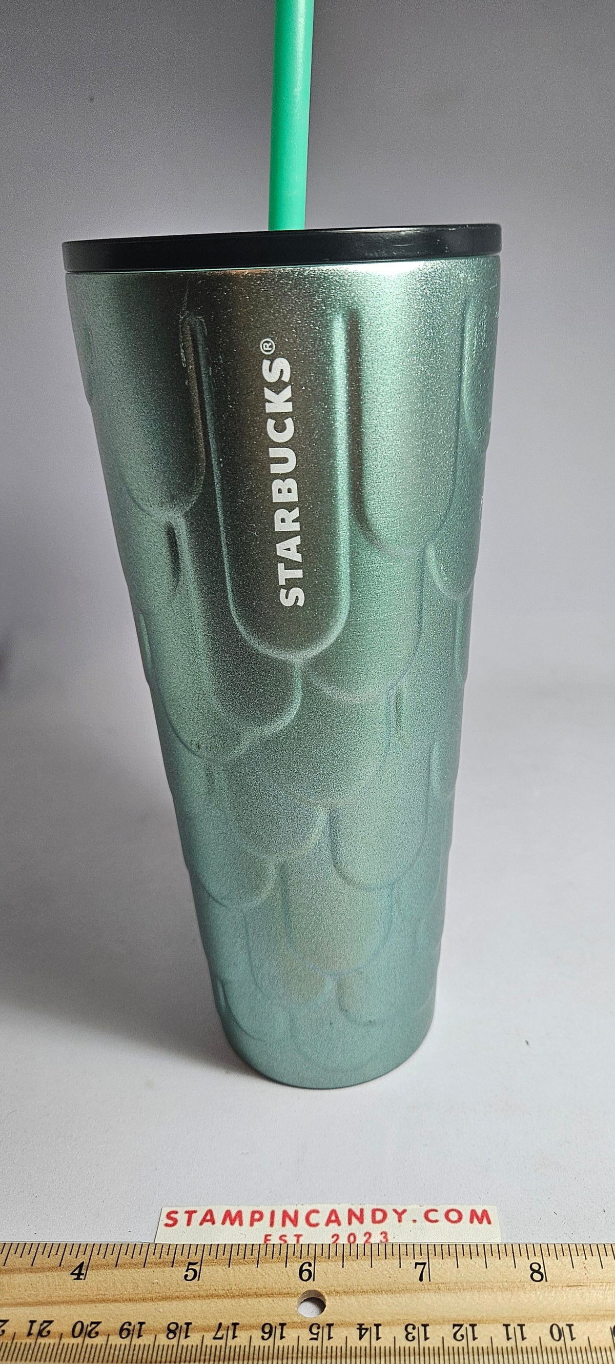 Starbucks 2022 - 24 oz Green Metal Mermaid Scale Textured Tumbler