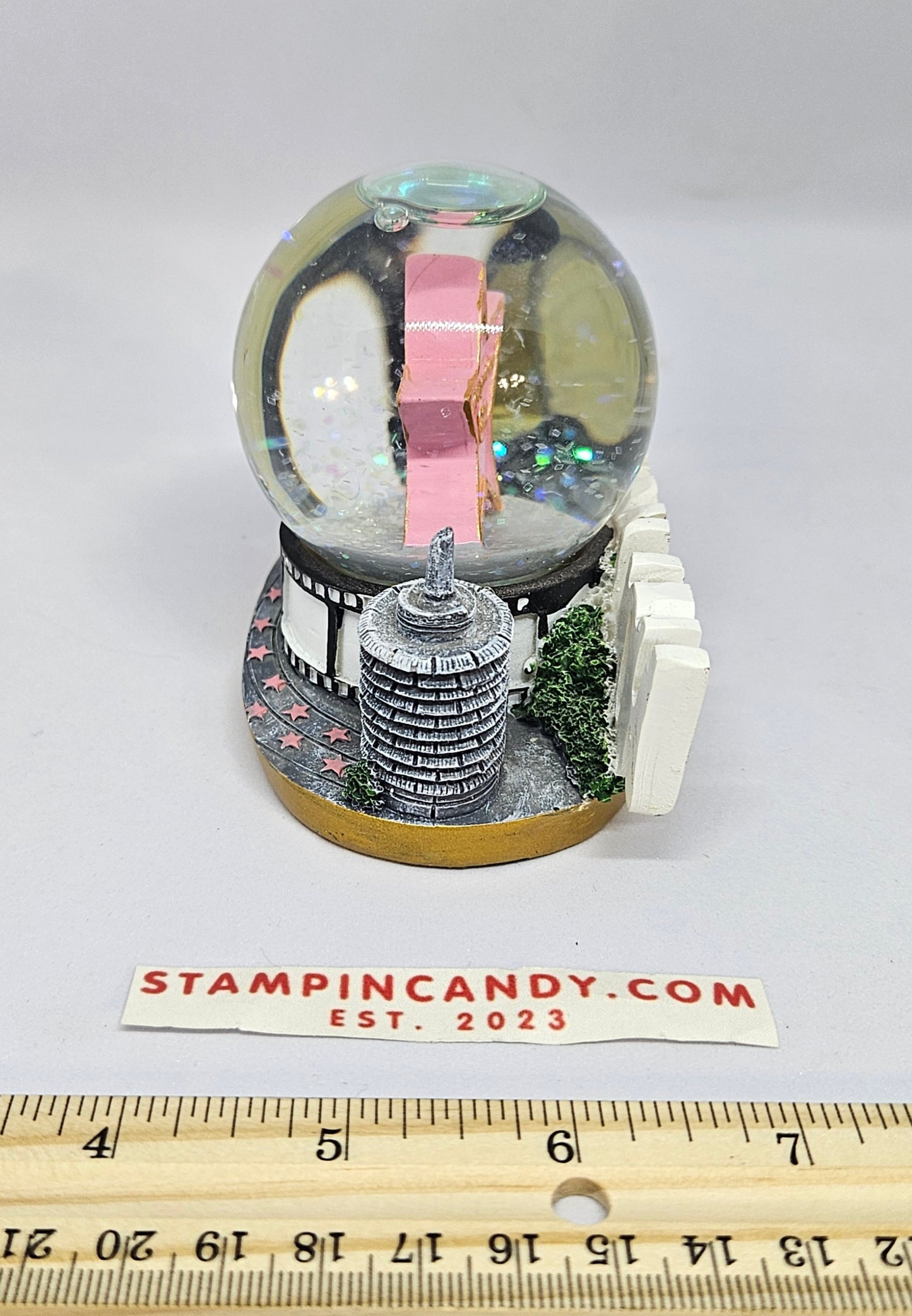 Hollywood Snowglobe