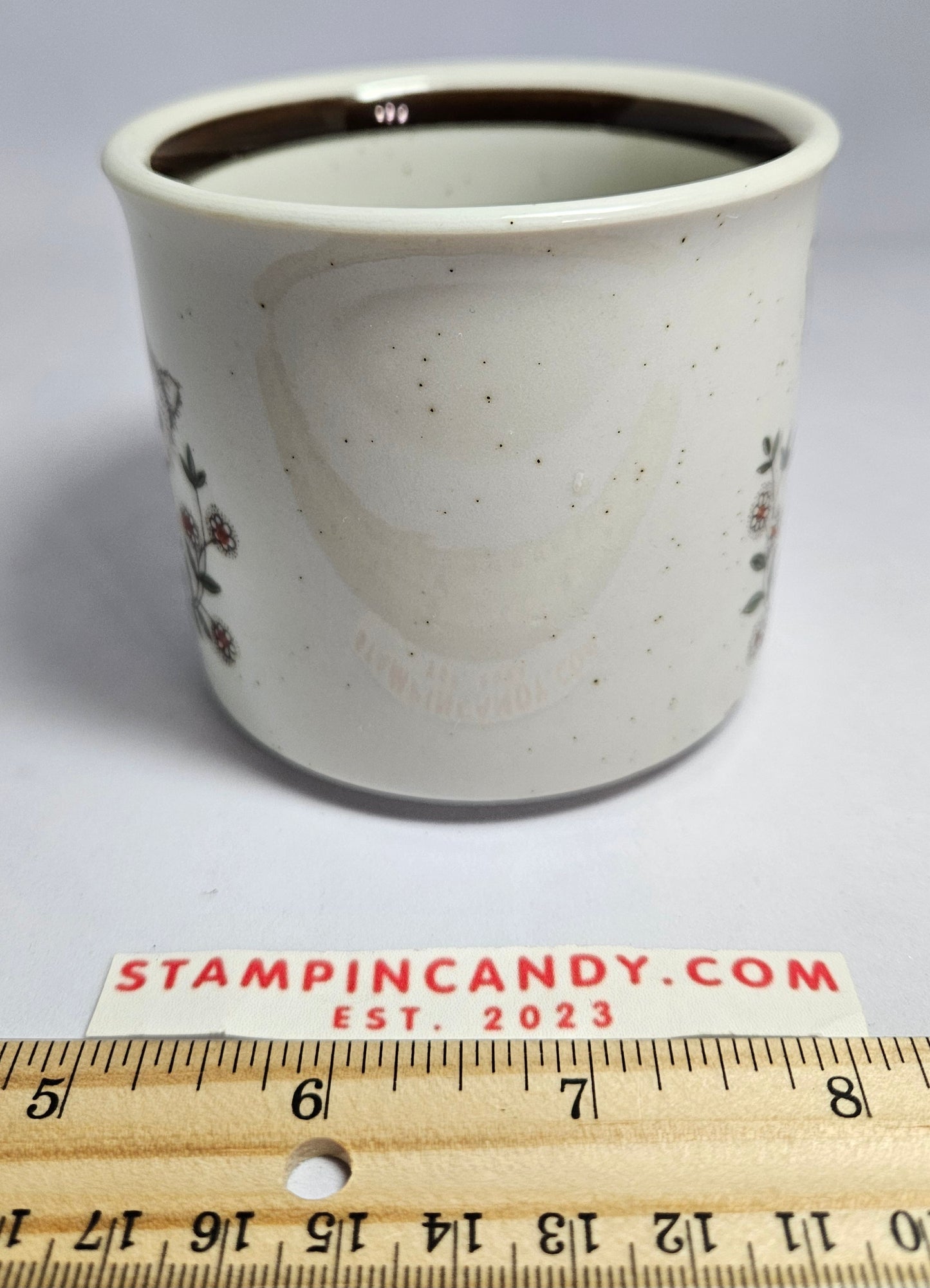 2 Kittens Snuggling in Flowers Mug