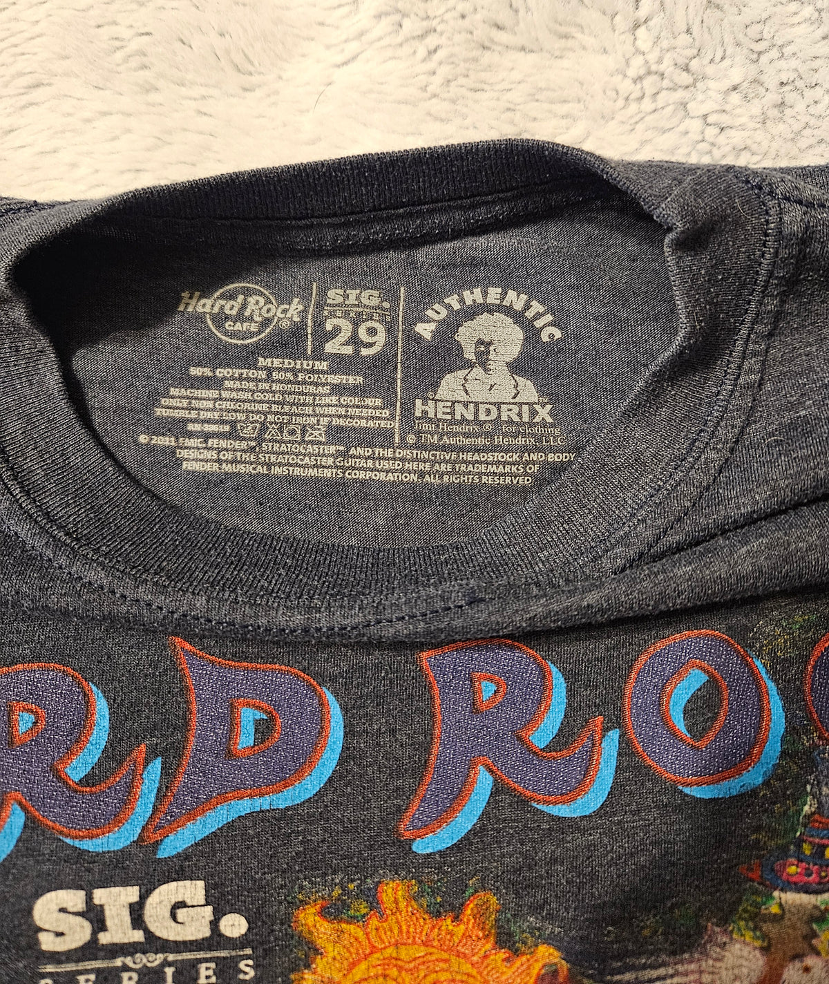 The Hard Rock Cafe - Sig 29 Series Jimi Hendrix - Nashville Tenn. - Medium T-Shirt