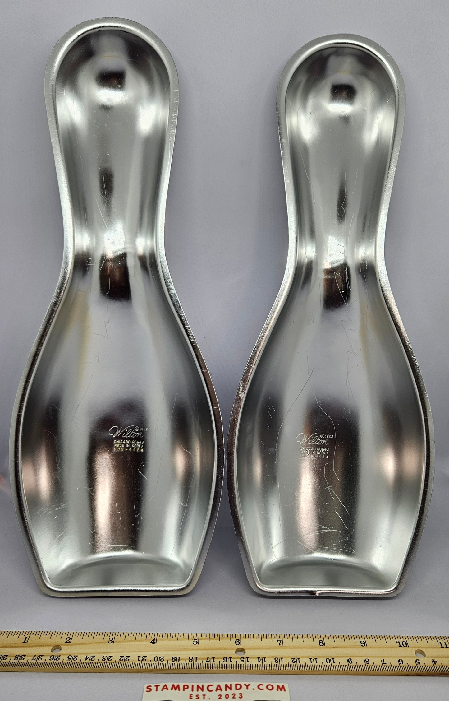 Wilton - Bowling Pin Cake Pan