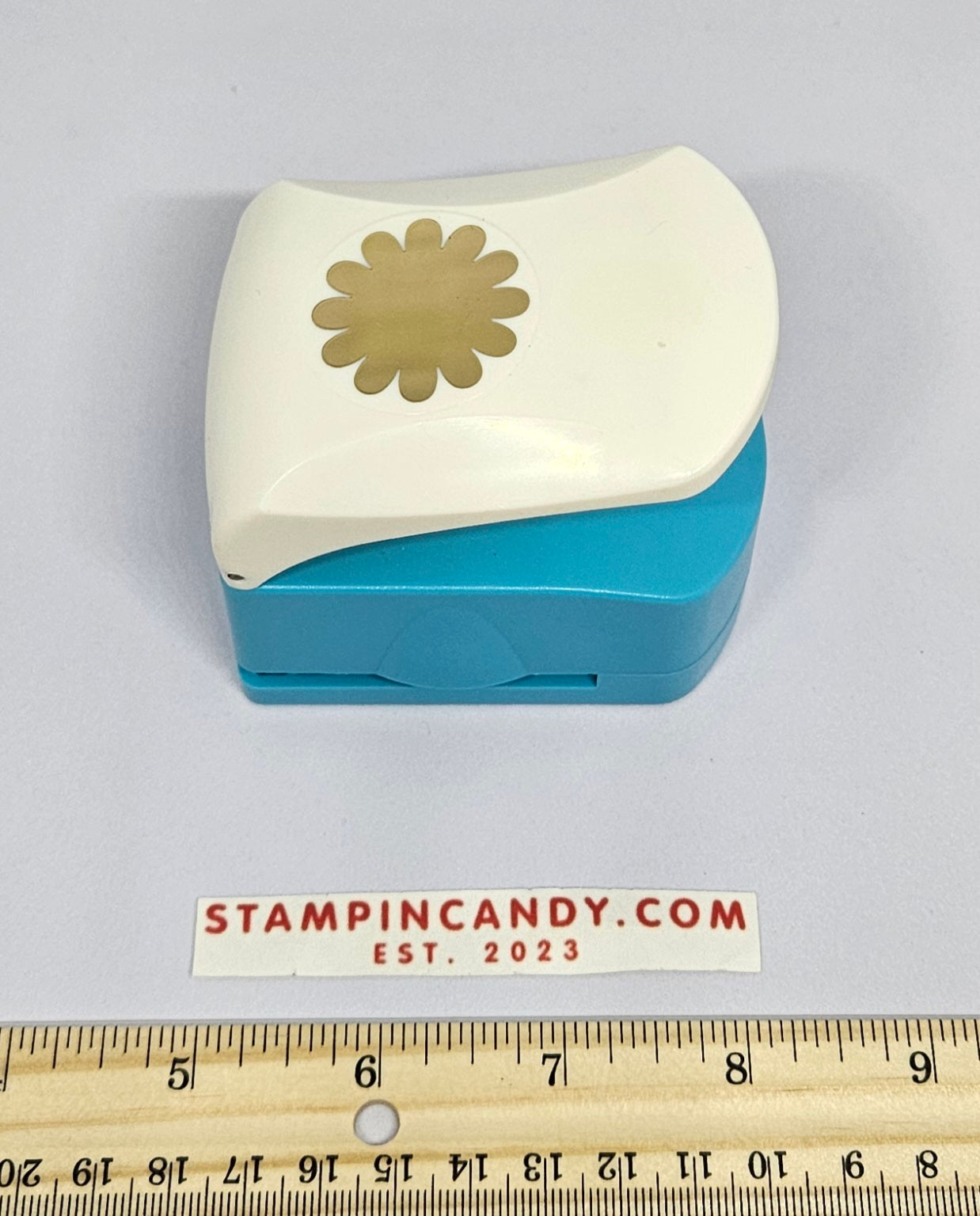 Momenta - Flower Paper Punch