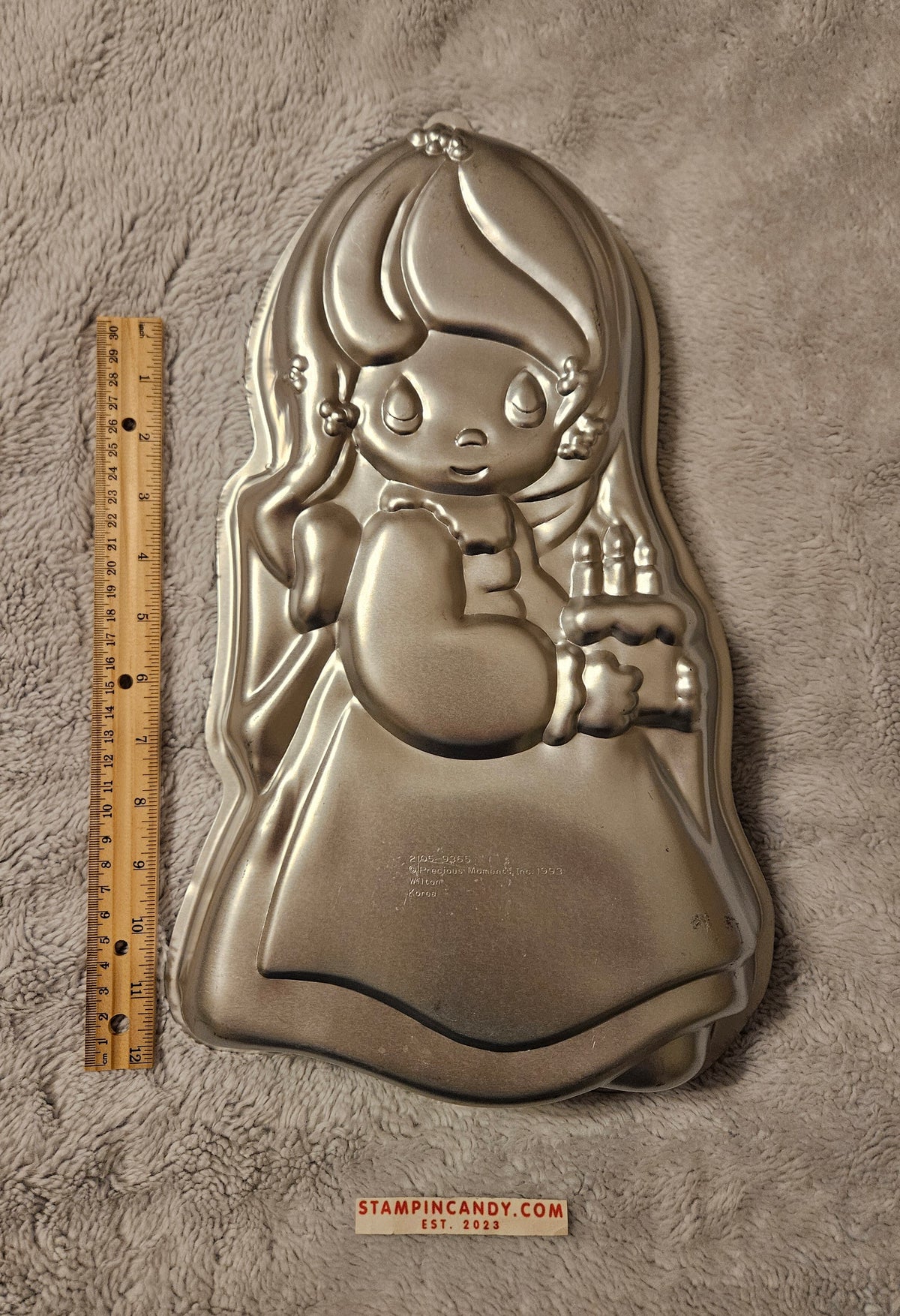 Wilton 1993 - Precious Moments Cake Pan
