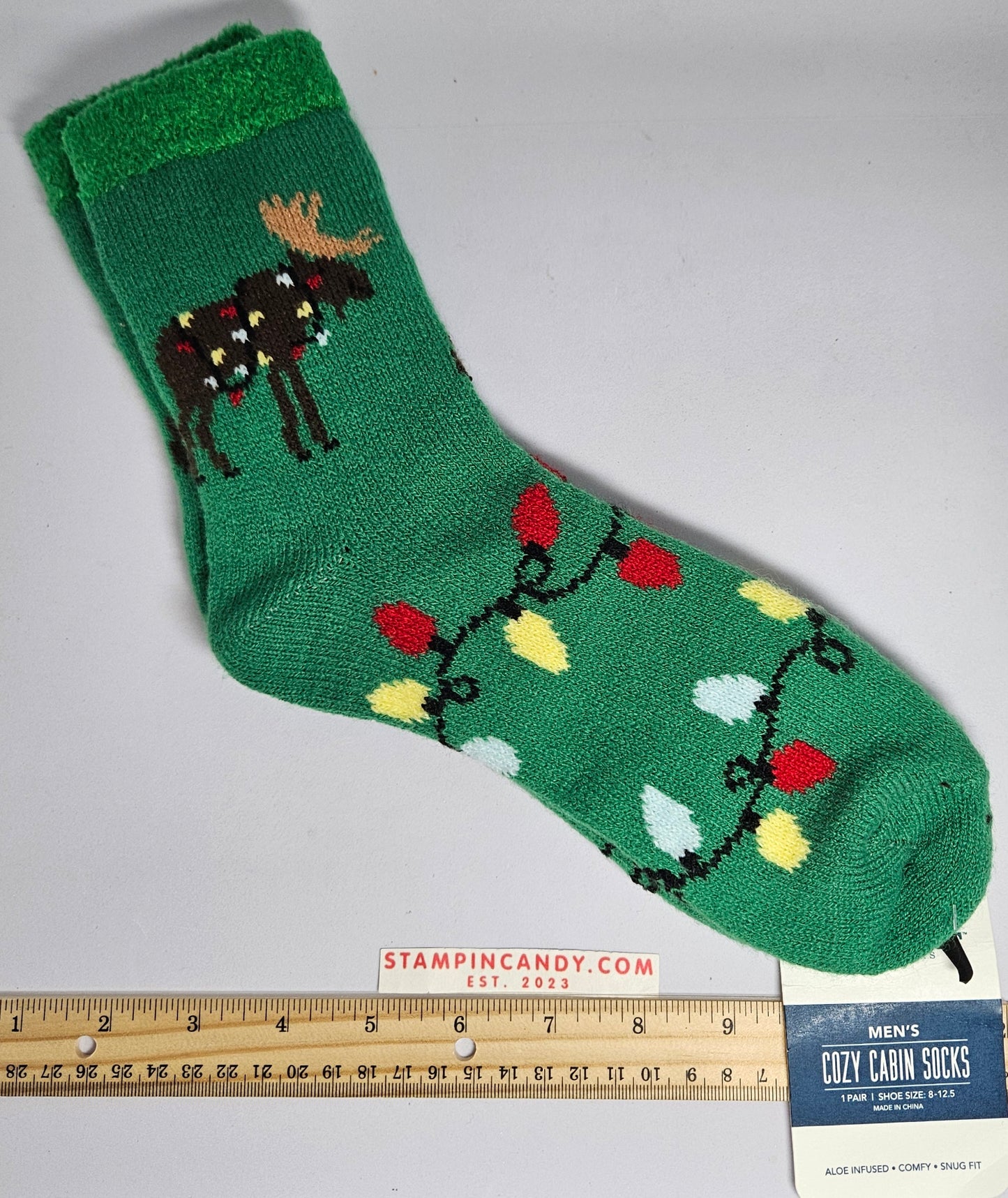 Cozy Cabin - Christmas Socks - Size 8-12.5 - Aloe Infused