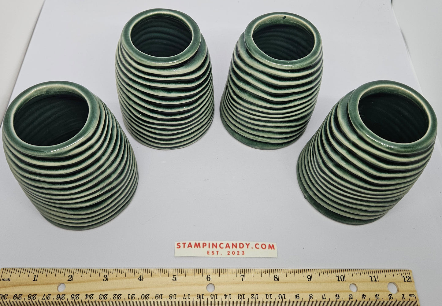 Green Ripple Design Planters x 4