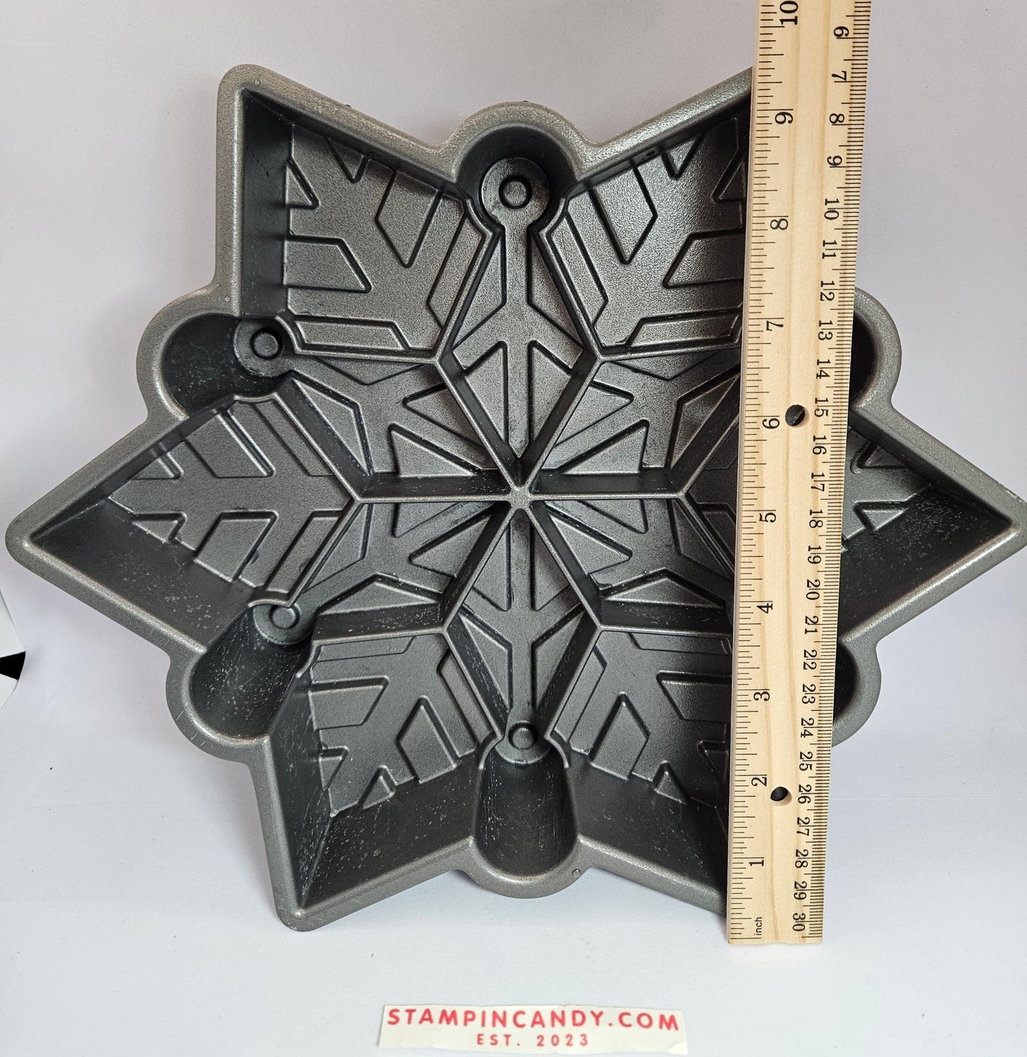 Nordic Ware - Snowflake Cake Pan