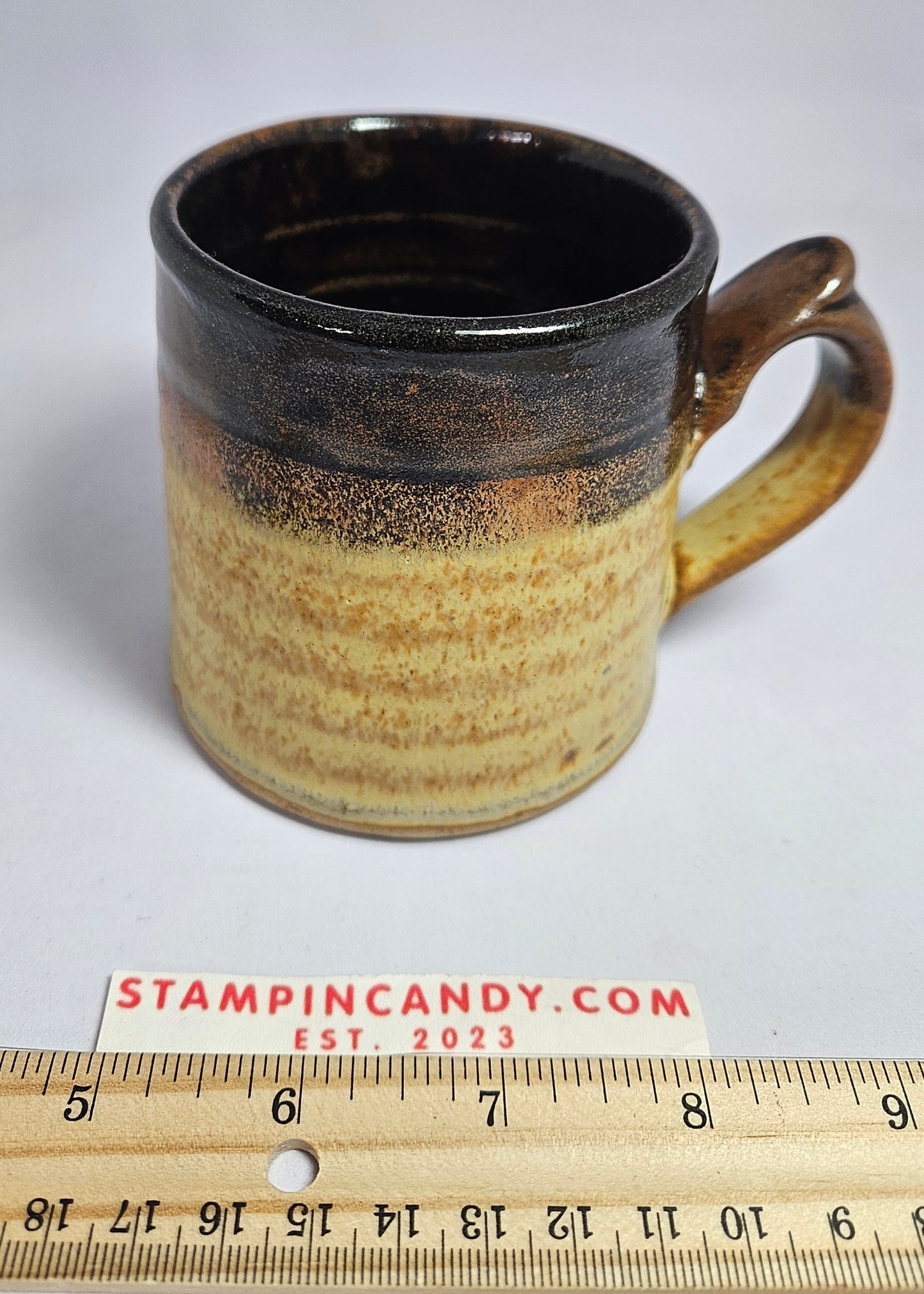 England Lakenheath Stonebridge Pottery 18 oz Mug