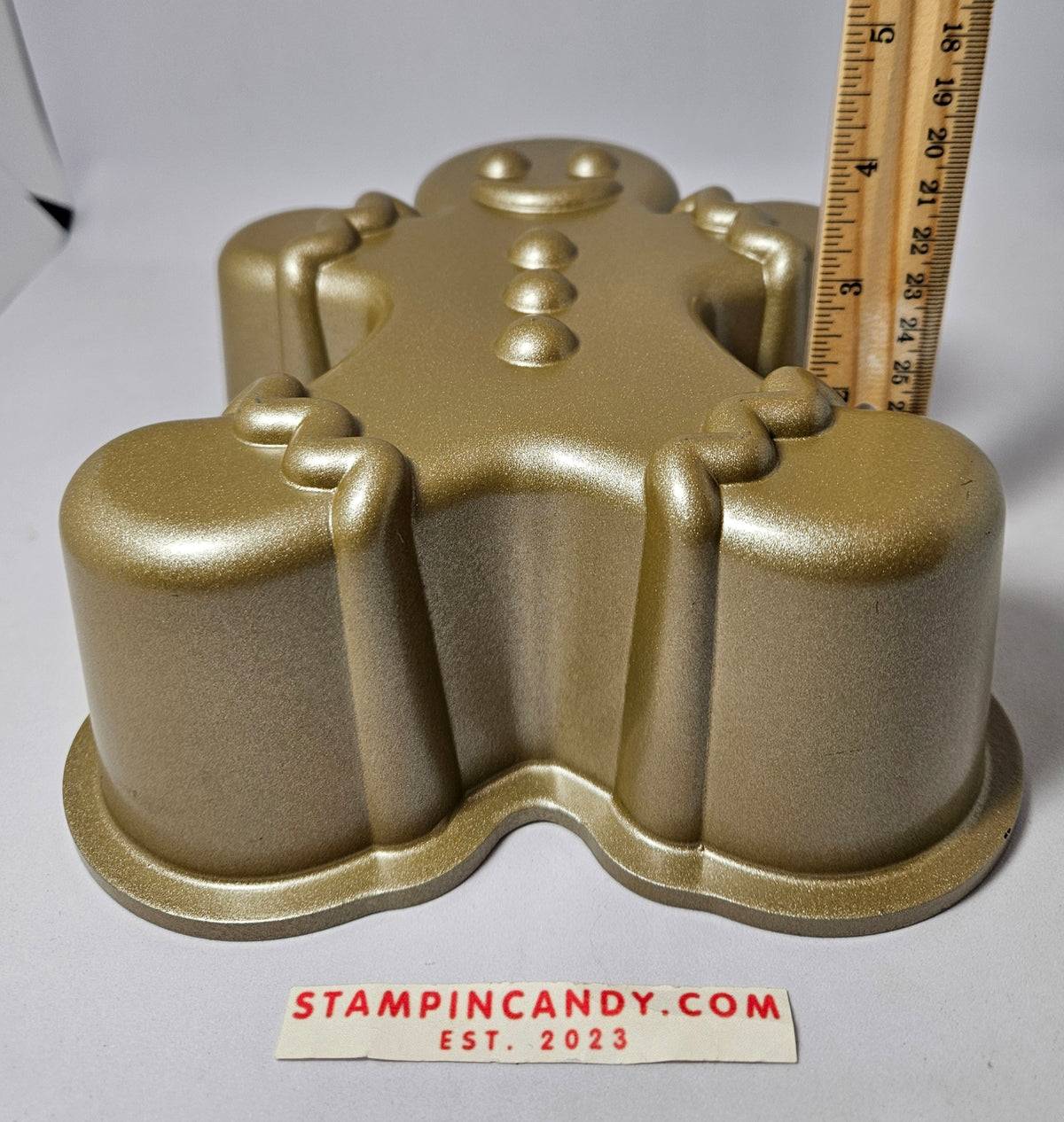 Nordic Ware - Gingerbread Pan 6 Cups