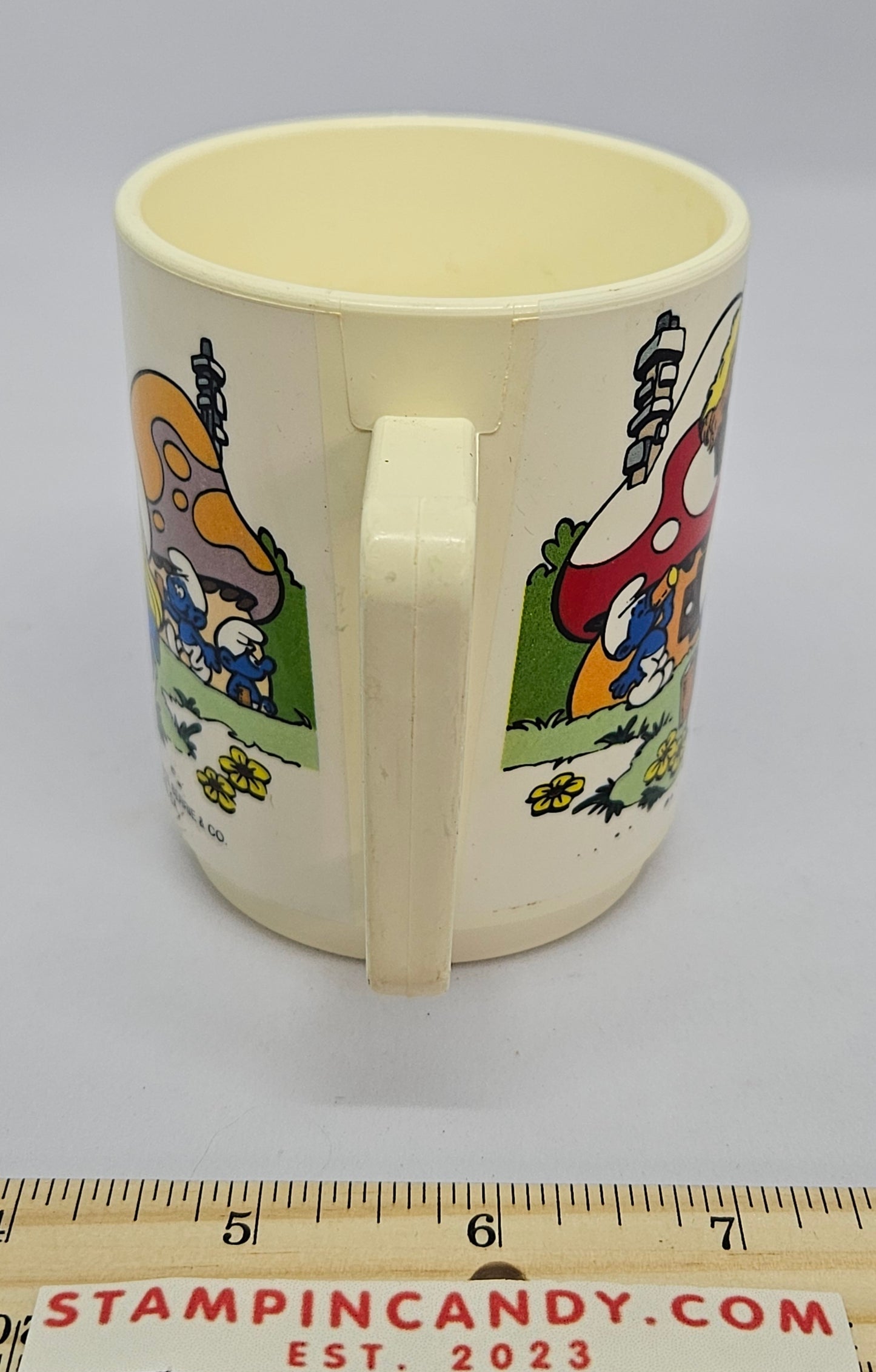 Vintage 1980 Smurfs Plastic Mug