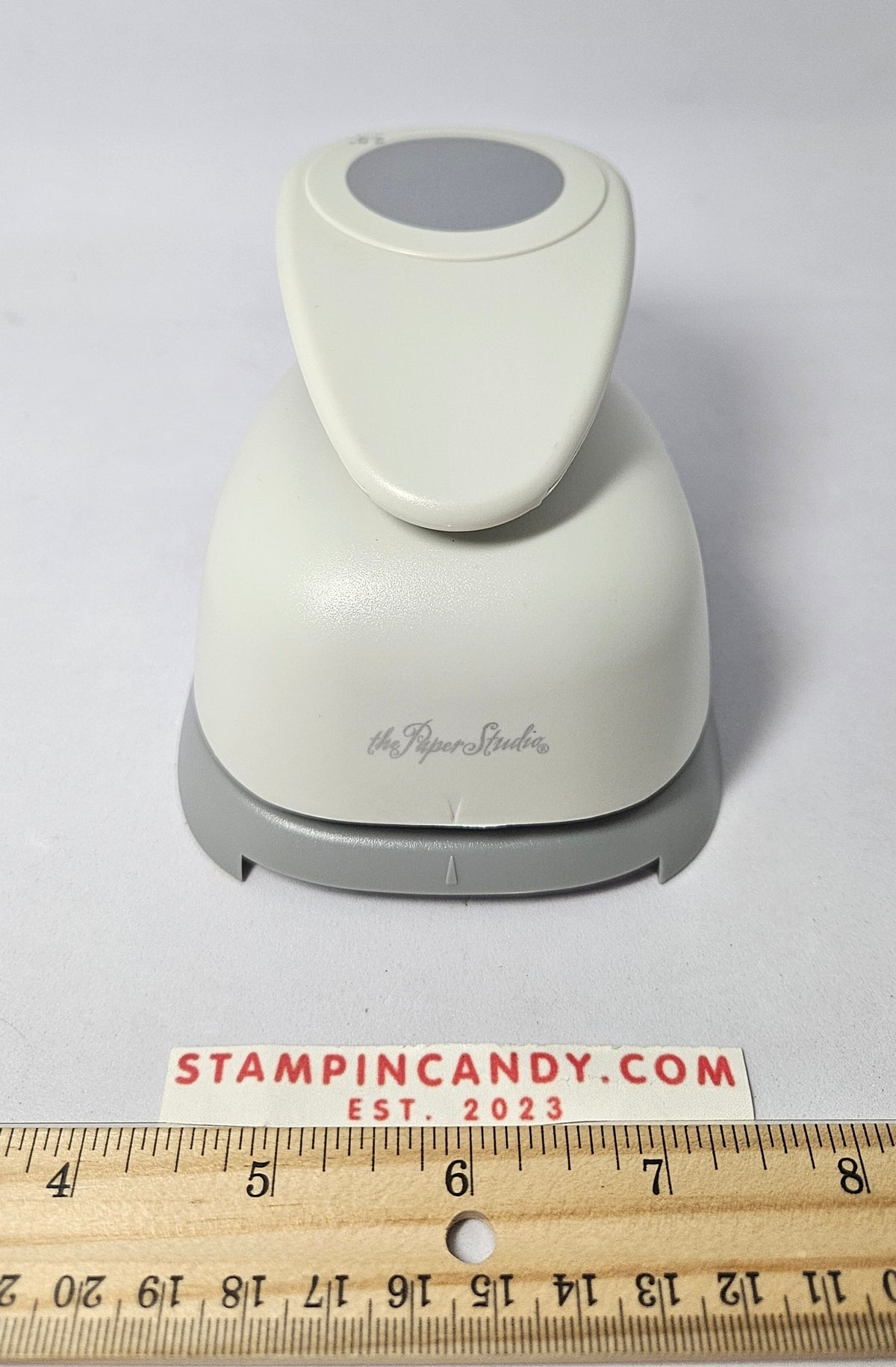The Paper Studio 2.5 inch Circle Punch