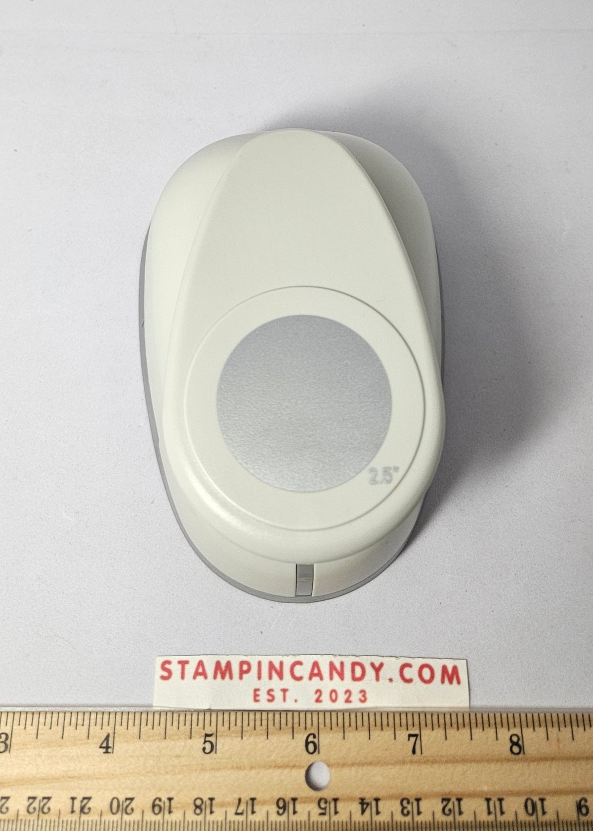 The Paper Studio 2.5 inch Circle Punch