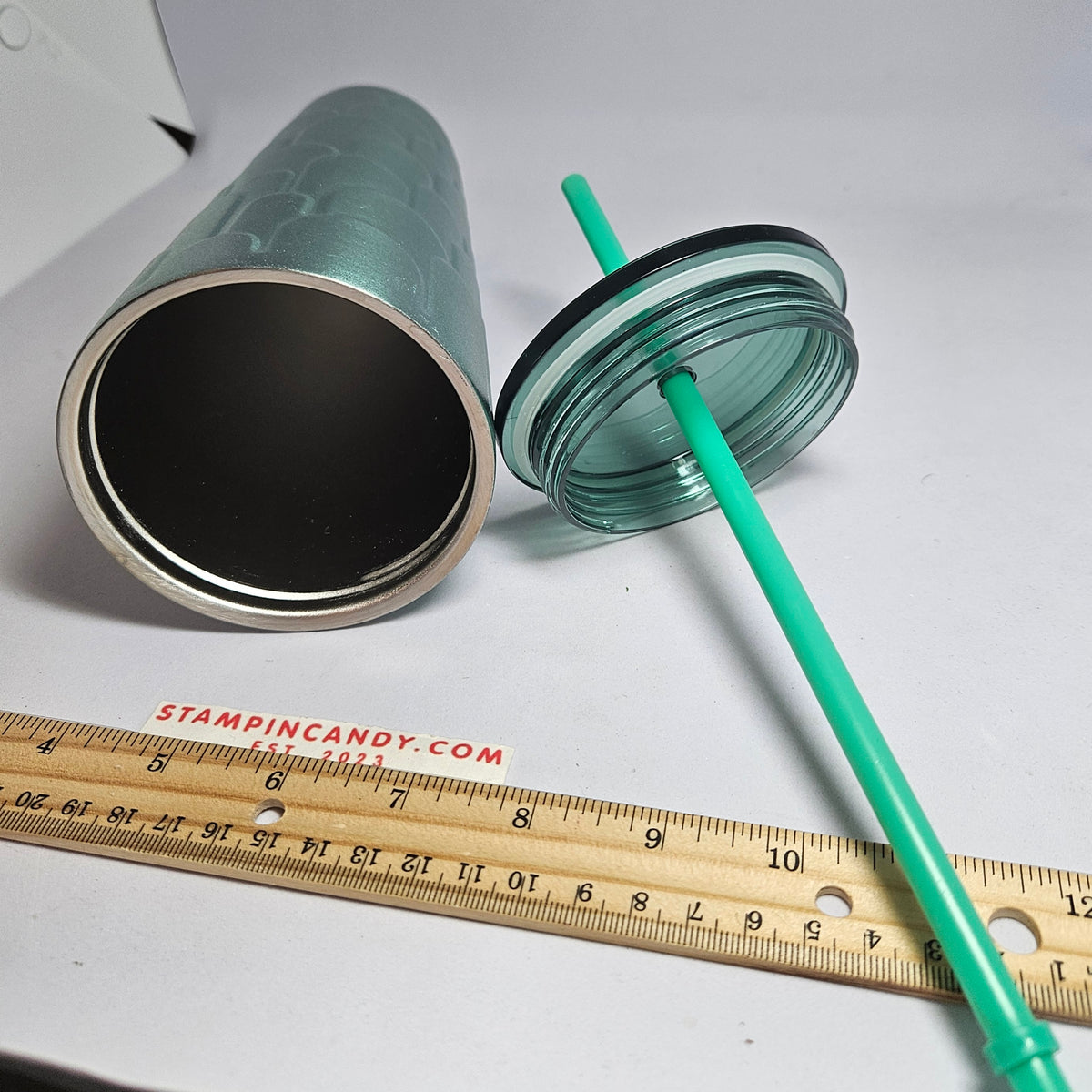 Starbucks 2022 - 24 oz Green Metal Mermaid Scale Textured Tumbler