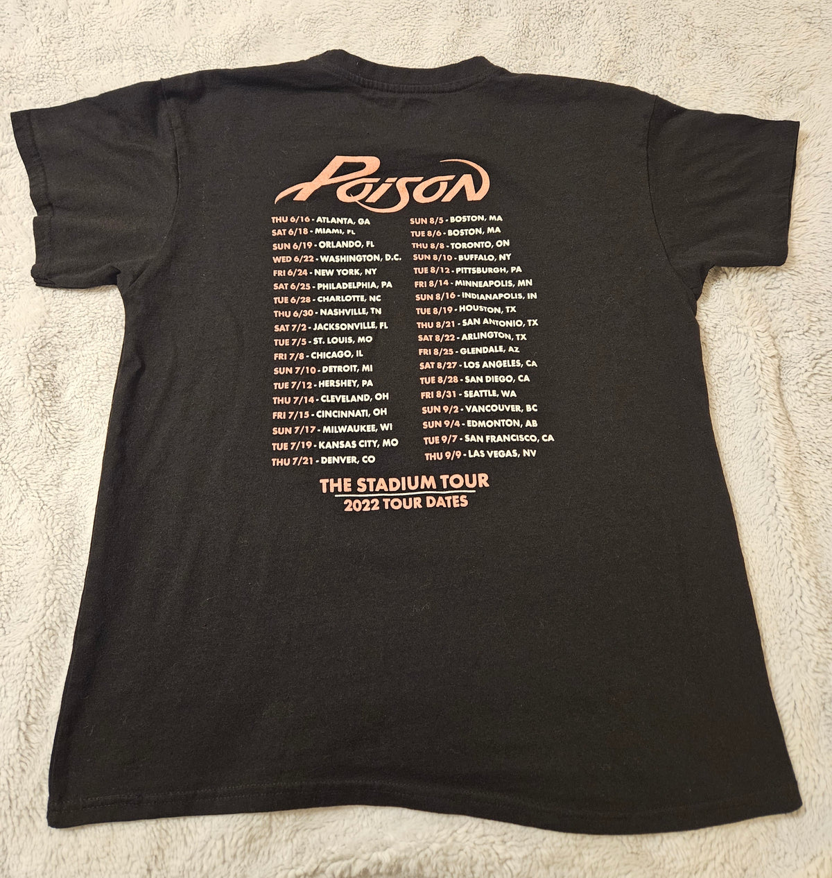 Poison - 2022 The Stadium Tour - Large T-Shirt