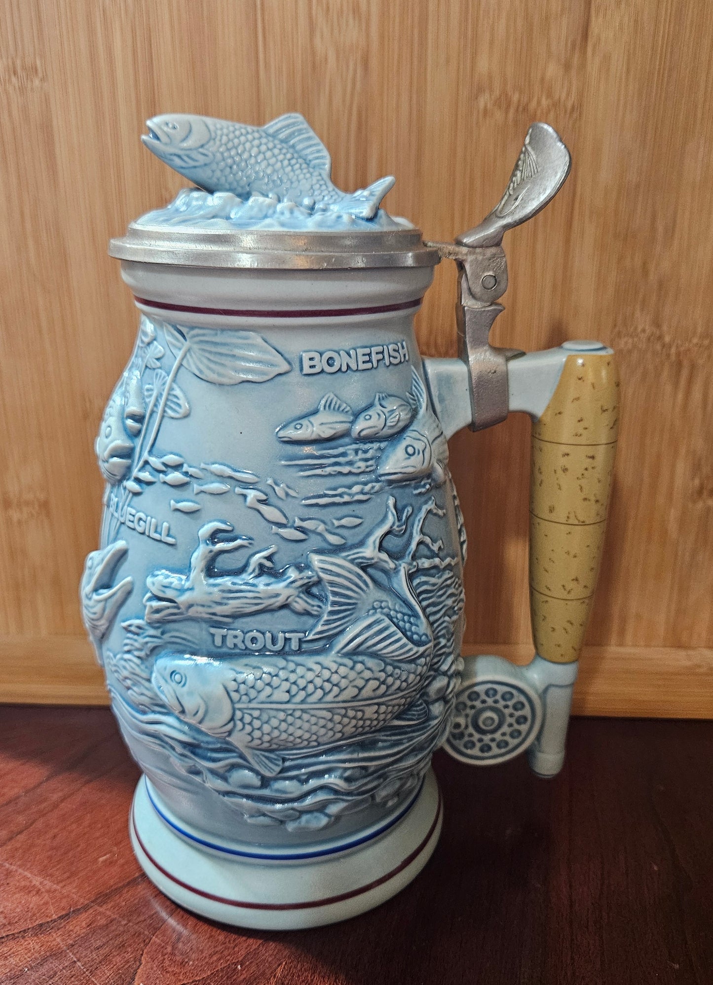 Avon Fish Stein