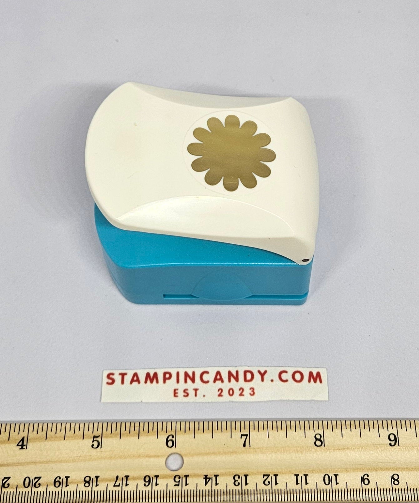 Momenta - Flower Paper Punch