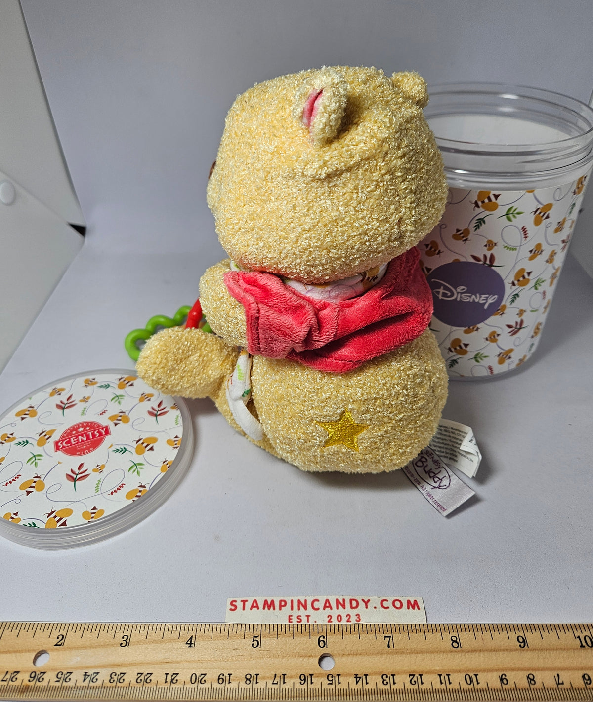 Scentsy / Disney Winnie the Pooh Hundred Acre Wood Scented Sidekick