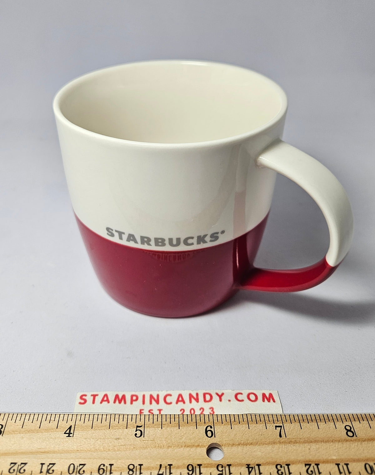 Starbucks 2011 - Red/White Mug