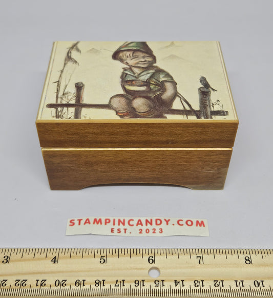 Switzerland - Edelweiss - Wooden Hummel Music Box