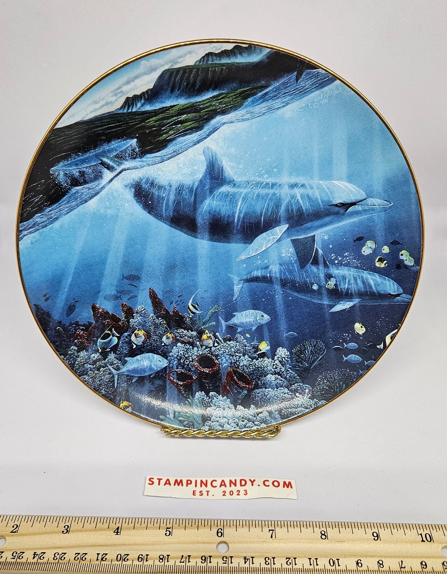 The Danbury Mint - Lahaina Sealight by Robert Lyn Nelson - Underwater Paradise