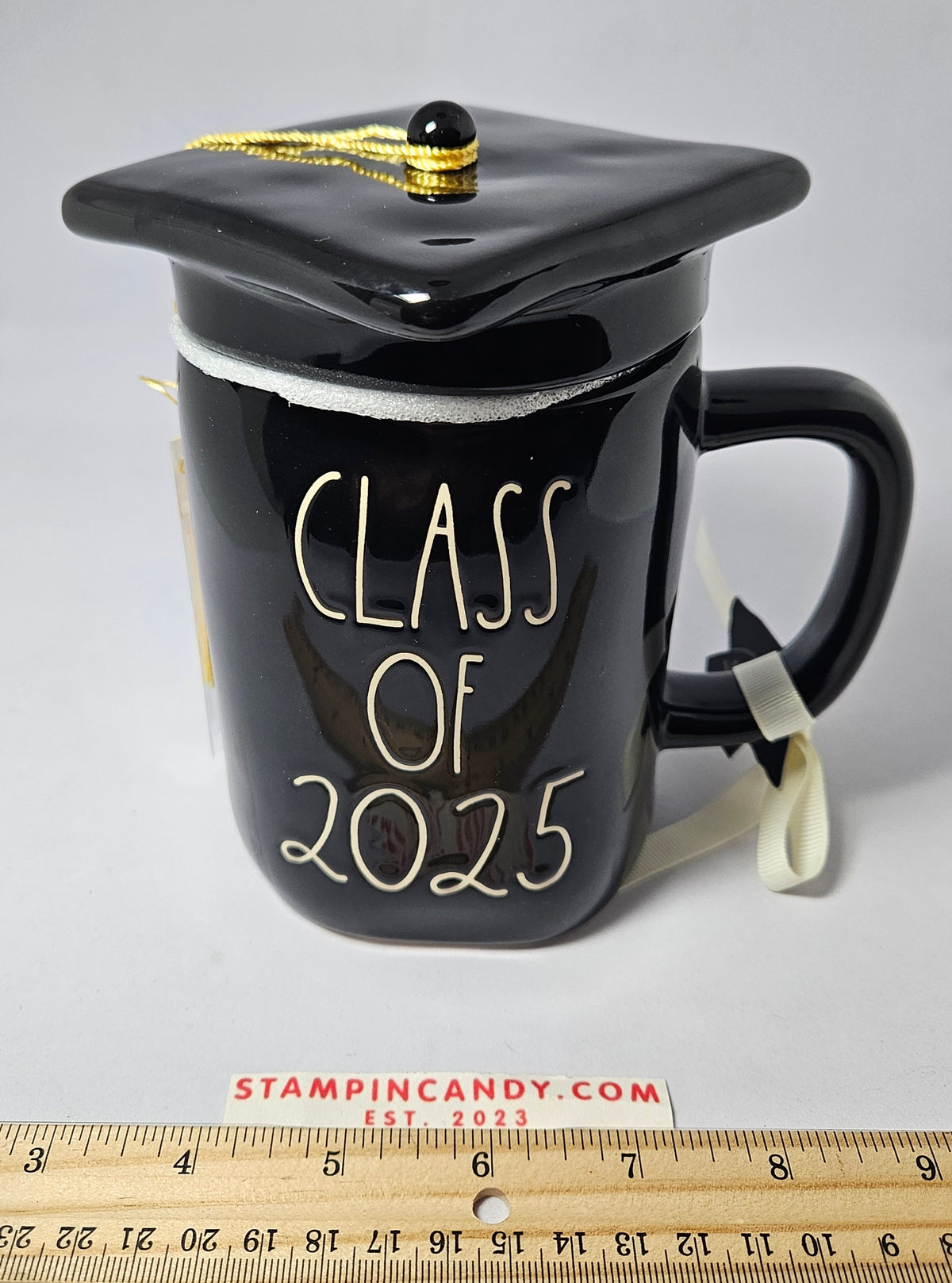 Rae Dunn - "Class of 2025" Graduation Lidded Mug