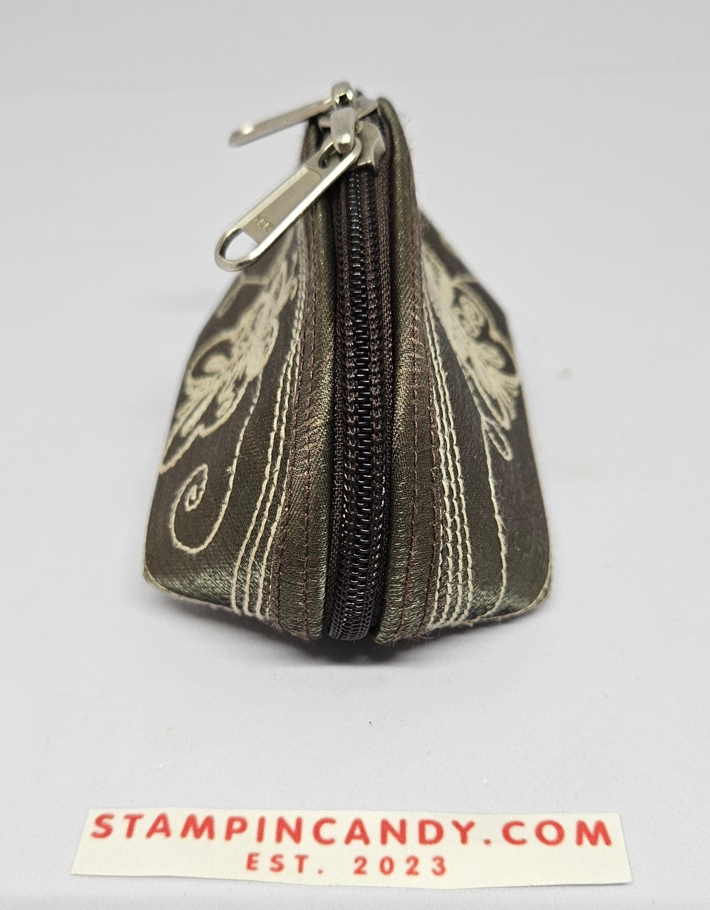 Laga's Design - Handmade Coin Purse