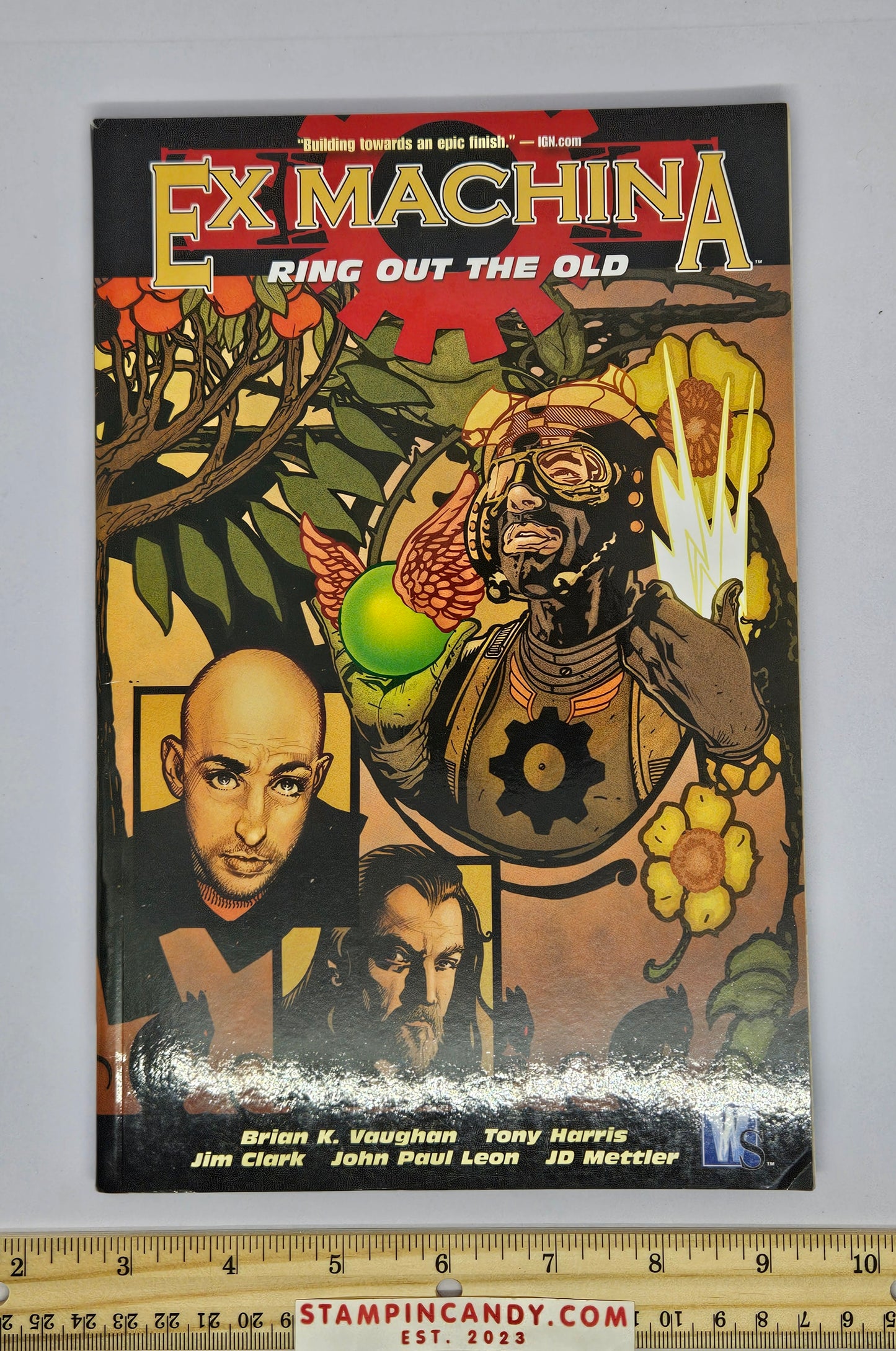 Ex Machina: Volume 9 - Ring Out the Old