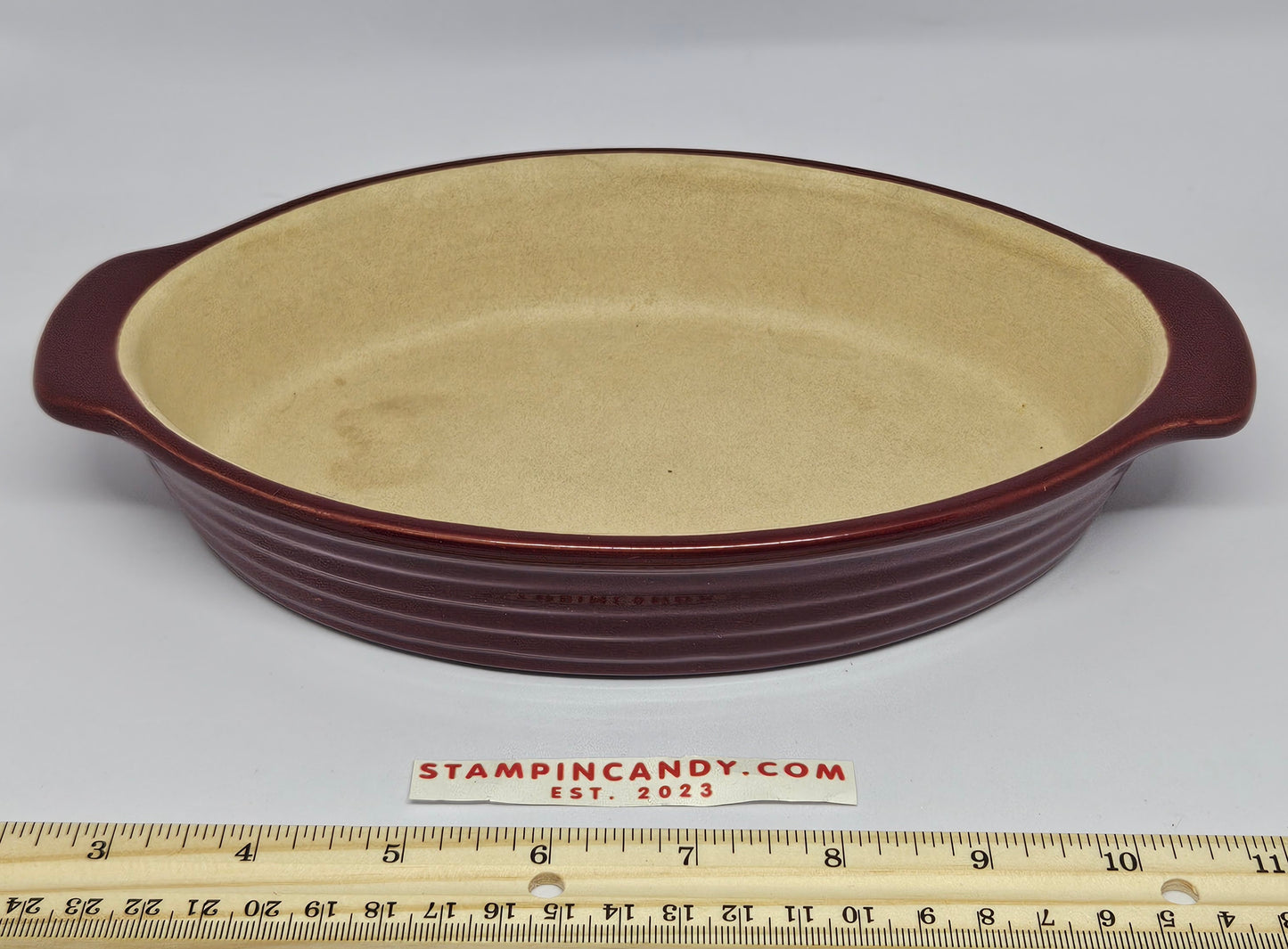 Pampered Chef - 8" Elongated Oval Casserole Dish - Maroon